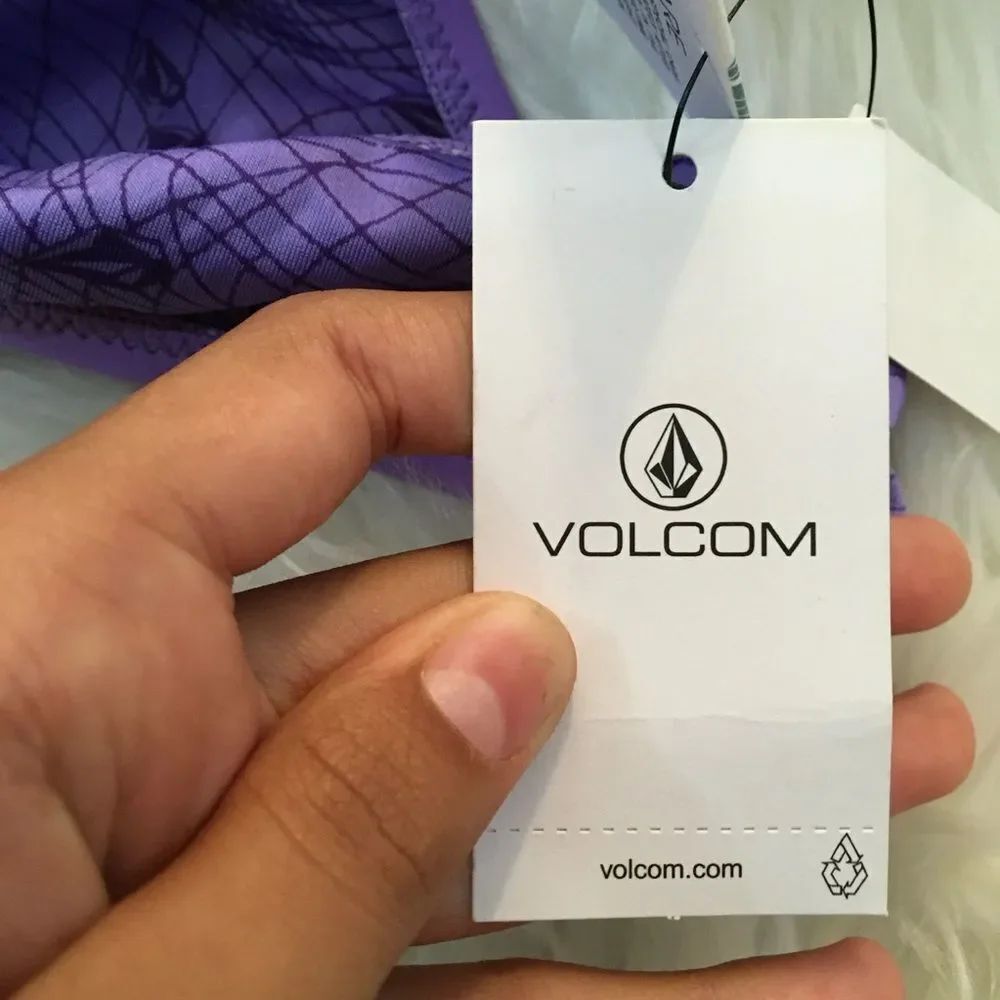NEW Volcom Women’s Simply Solid Cheeky Purple Swimsuit Bottoms Size XS - Picture 8 of 13